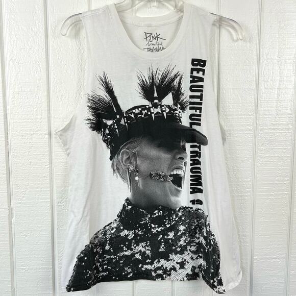 Pink Women’s Beautiful Trauma World Tour 2019 Graphic Tank Top White Size XL - Picture 5 of 5